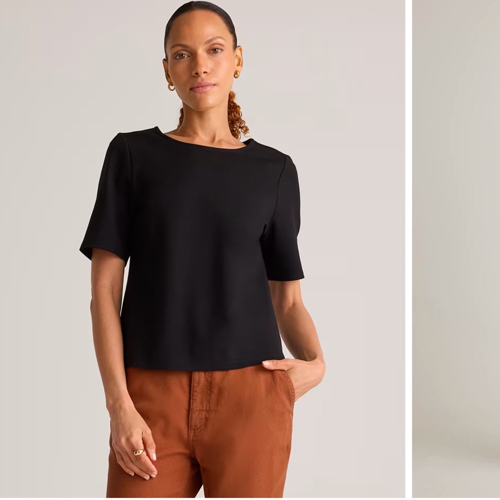 Quince Black Short Sleeve Crewneck Top